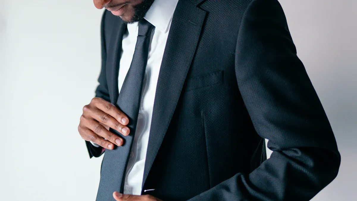 Men’s Style Guide: Business Casual, Formal Wear & Smart-Casual Explained