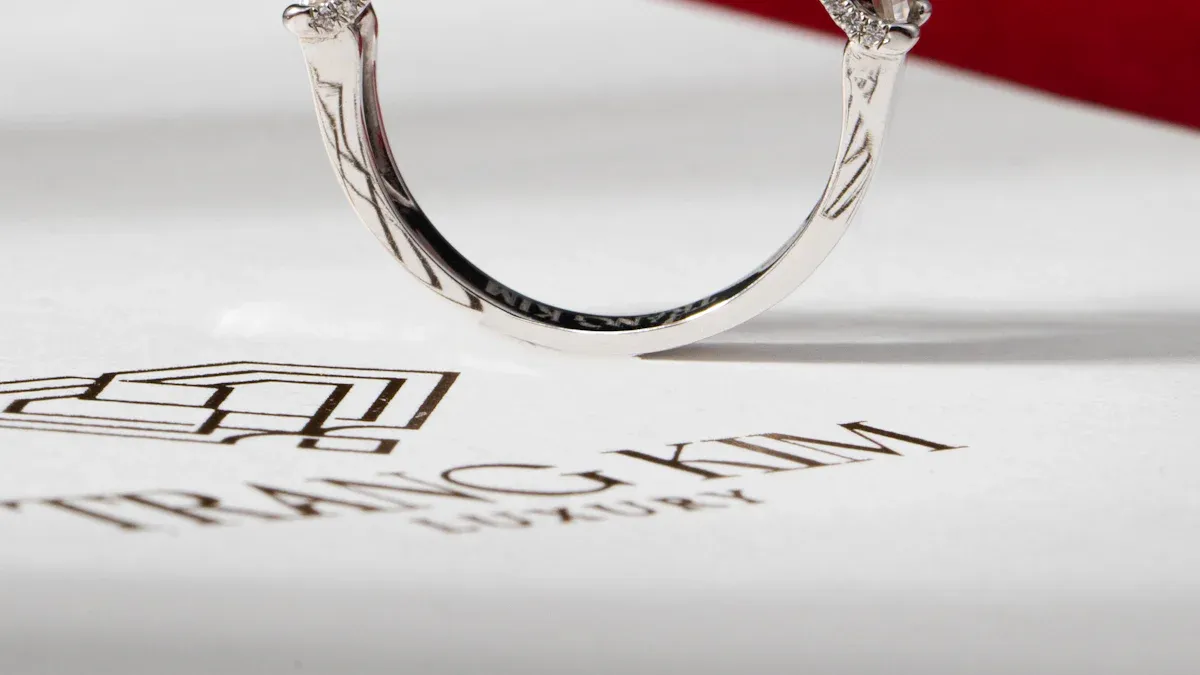 Engagement Ring Buying Guide: Settings, Shapes & Budget Tips